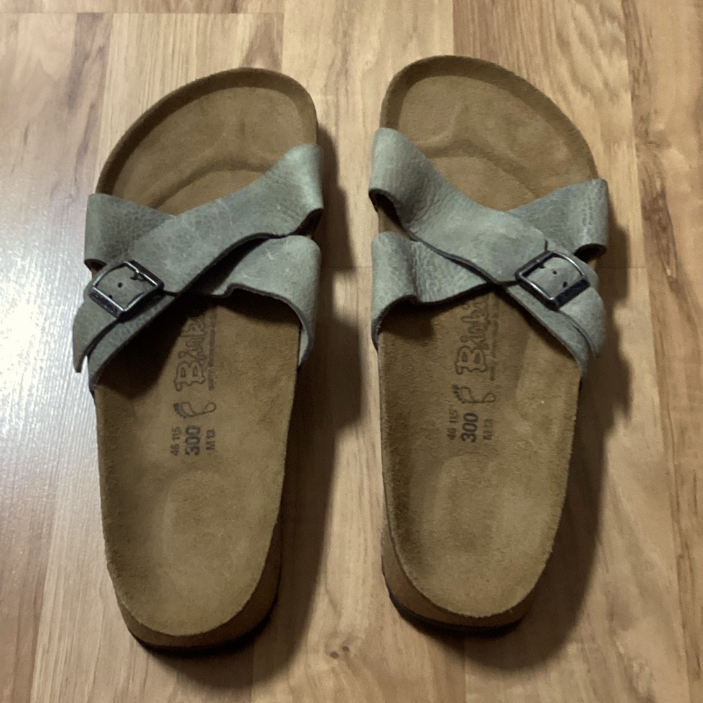 Birki’s Mens 300 Taupe Suede Sandals